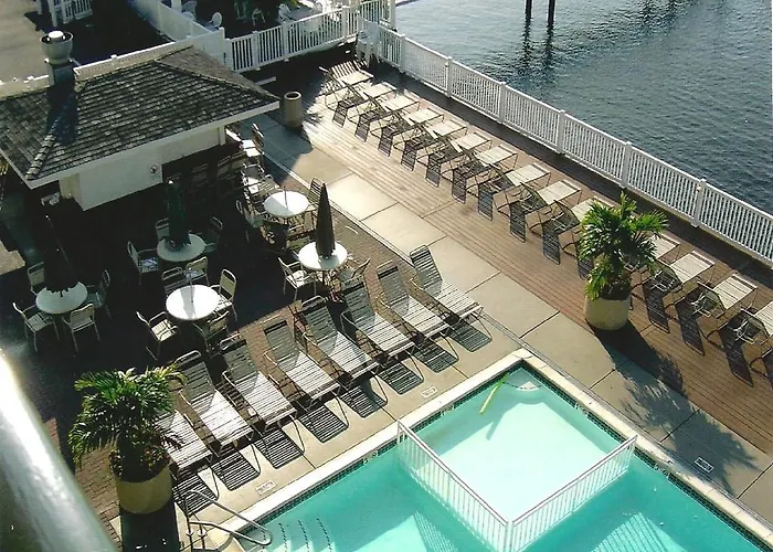 Pier 4 Hotel